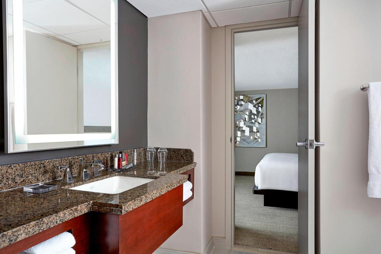 Bethesda Marriott Hotel Bagian luar foto