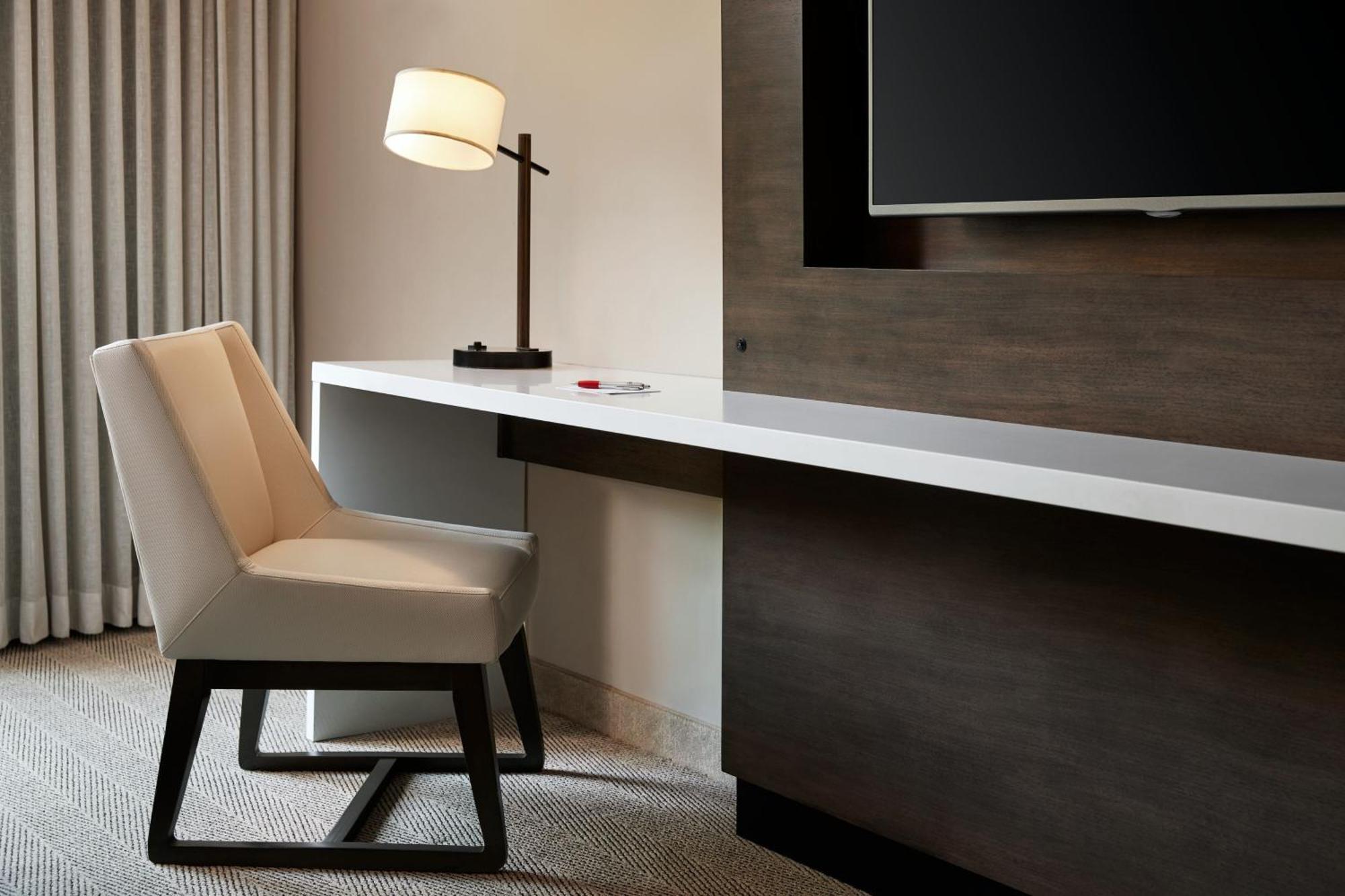 Bethesda Marriott Hotel Bagian luar foto