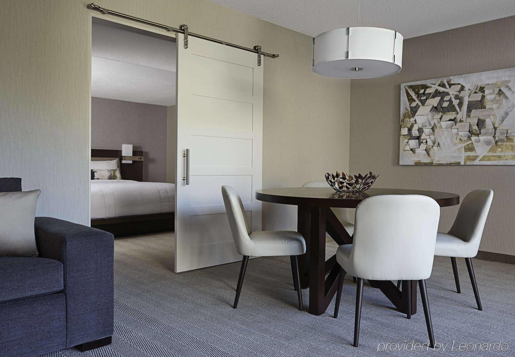 Bethesda Marriott Hotel Bagian luar foto